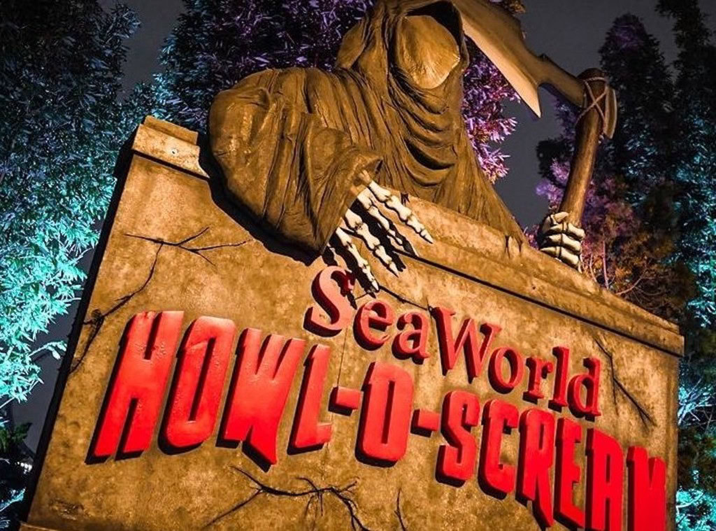 Howl-O-Scream at SeaWorld San Diego